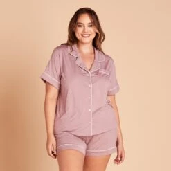 Jonny Pajama Set - Mauve 19 Jonny Pajama Set - Mauve -Wedding Dress Store 9e346e063c4dbab81d8a250000a3bde2 f604d876 a574 45c9 8f76 e7c08e89d0f8