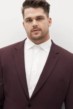 Burgundy Groomsman Suit By SuitShop -Wedding Dress Store burgundy suitshop groomsmen suit jacket 03