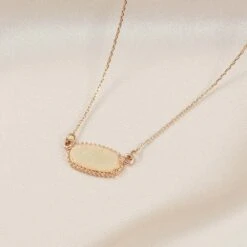 Presley Charm Necklace - Champagne