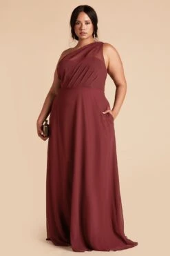 Kira Dress - Rosewood -Wedding Dress Store rosewood kira plus size bridesmaid dress 02 28aac26a 9adc 4408 8668 5a9ea37b99ef